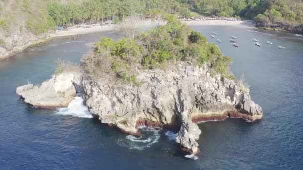 Wybrzeże Nusa Penida — Wideo stockowe