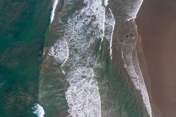 Oceano ondas praia — Fotografia de Stock