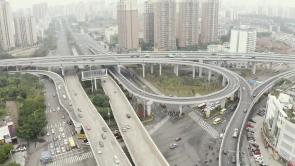 Highway interchange antenn — Stockvideo