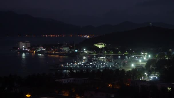 Puerto de guerra con barcos — Vídeo de stock