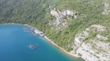 Deniz kanalı havası