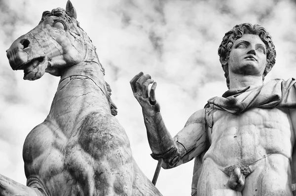 Rom, Statue in campidoglio — Stockfoto