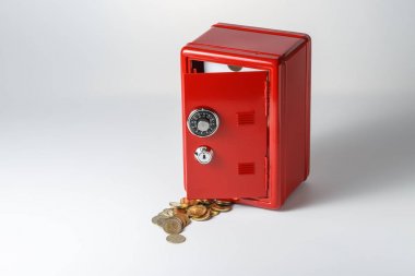 Kasadan para döktüm