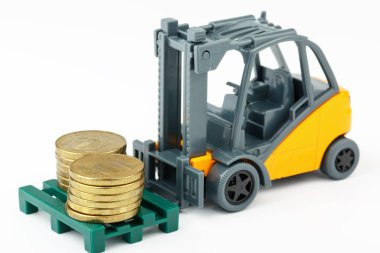 Böyle bir önemli Rub - bir oyuncak kamyon ve Rublesi paralar