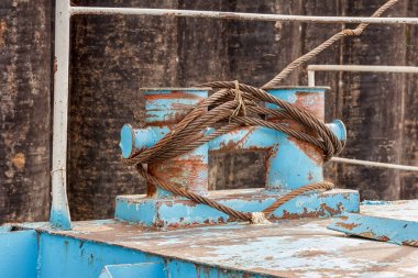 Çelik halat demirleme için