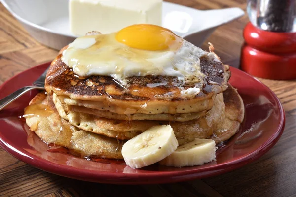 Pancake dengan telur — Stok Foto