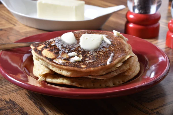 Butter Melting Amaranth Pancakes Talble — Stock Photo, Image