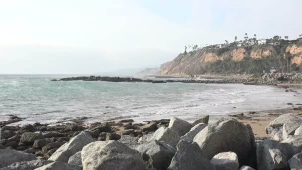Piękne Skaliste Wybrzeże Południowej Kalifornii — Wideo stockowe