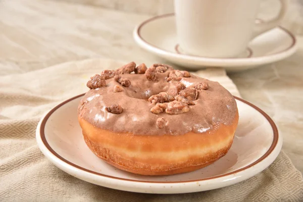 Välsmakande donut och kaffe — Stockfoto