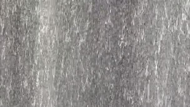 Hintergrund Von Wasserschwaden Die Eine Wand Hinunterfallen — Stockvideo