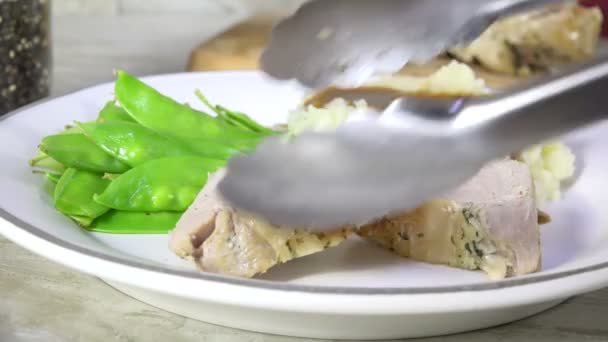 Serving Pork Loin Roast Mushrooms Potatoes — Stock Video