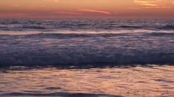 Красивий Морський Пейзаж Під Час Заходу Сонця — стокове відео