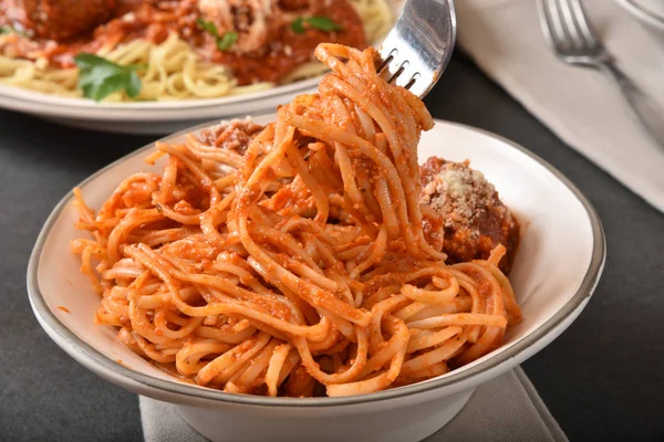 Домашнє спагетті — стокове фото