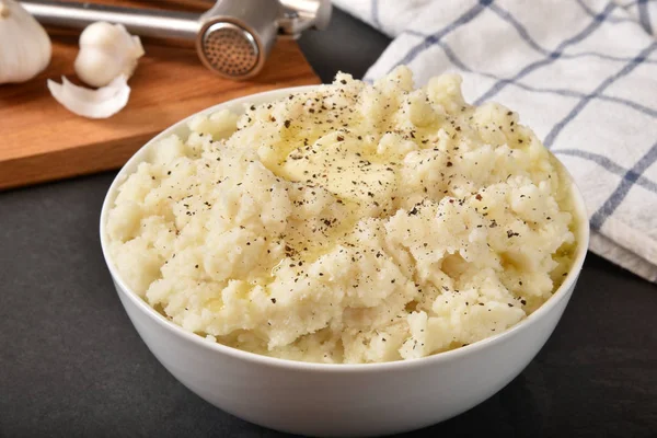 Ciotola di purè di patate all'aglio — Foto Stock