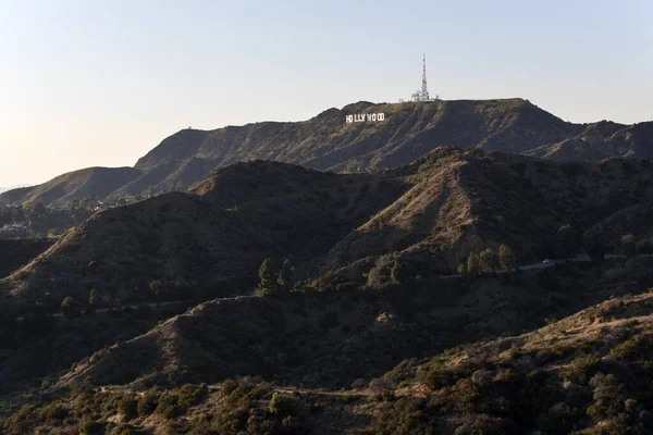 Los Angeles Usa Luty 2020 Dramatyczny Widok Hollywood Znak Nad — Zdjęcie stockowe