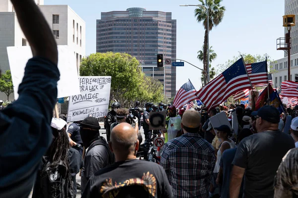 Los Angeles Usa Maja 2020 Protestujący Przeciwko Kwarantannie Koronawirusów Blokują — Zdjęcie stockowe