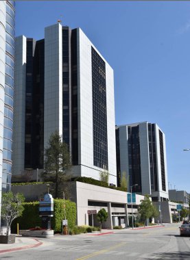 Los Angeles, CA / USA - 9 Mayıs 2020: Cedars Sinai Tıp Merkezi ve Beverly Hill Hastanesi