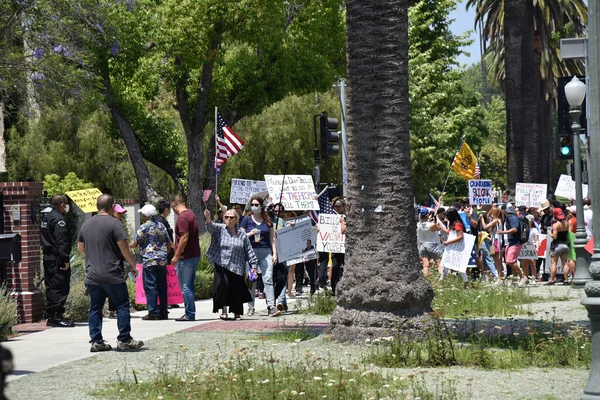 Los Angeles Californie Mai 2020 Des Manifestants Covid Quarantaine Rassemblent — Photo