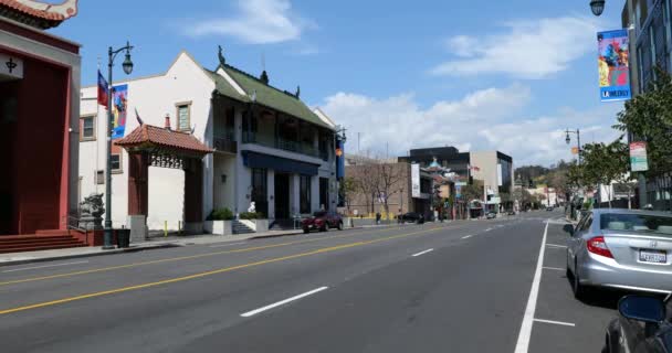 Los Ángeles Estados Unidos Marzo 2020 Broadway Atraviesa Chinatown Está — Vídeo de stock