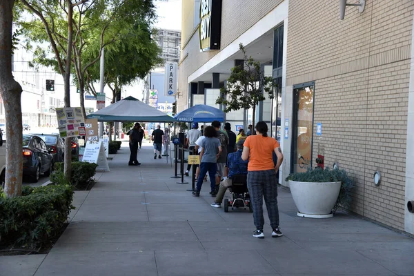 Los Angeles Usa Května 2020 Lines Customers Social Distancing Waiting — Stock fotografie