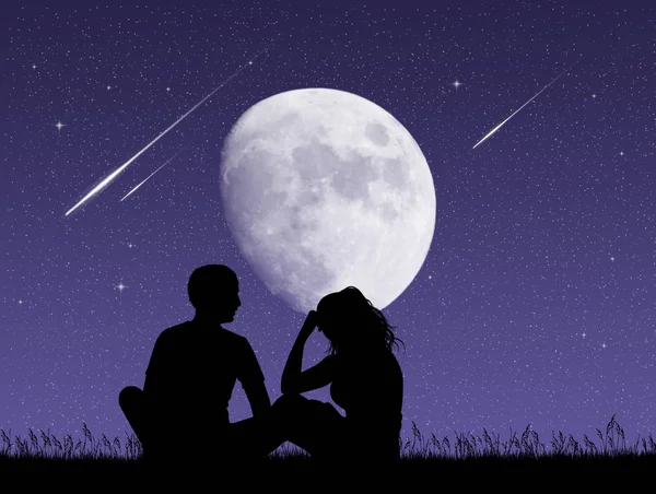 Pareja mirando las estrellas fugaces — Foto de Stock