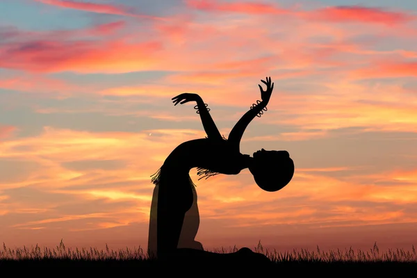 Asian dancer at sunset — Stock Photo, Image