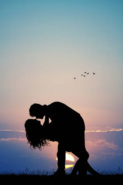 Illustration Couple Embrasser Silhouette Coucher Soleil — Photo