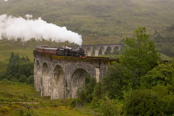 Glenfinnan Berömd Viadukt Skottland Platsen Användes Harry Potter — Stockfoto