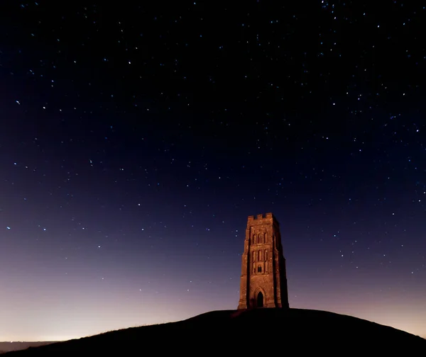 Glastonbury Tor tarafından starlight