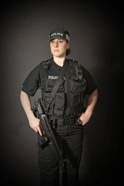 Τακτικής Βρετανός αξιωματικός της αστυνομίας — Φωτογραφία Αρχείου