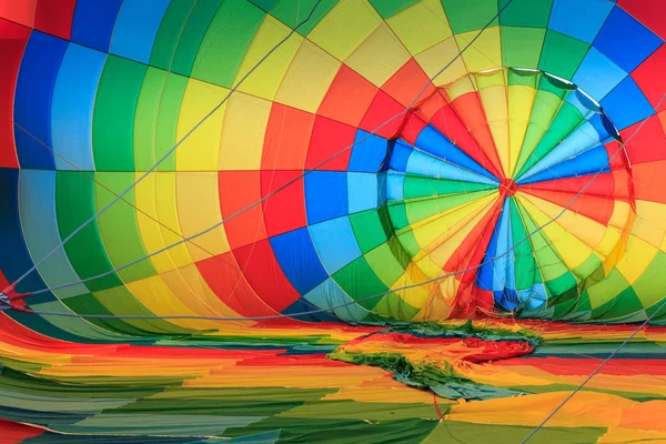 Цветной воздушный шар — стоковое фото