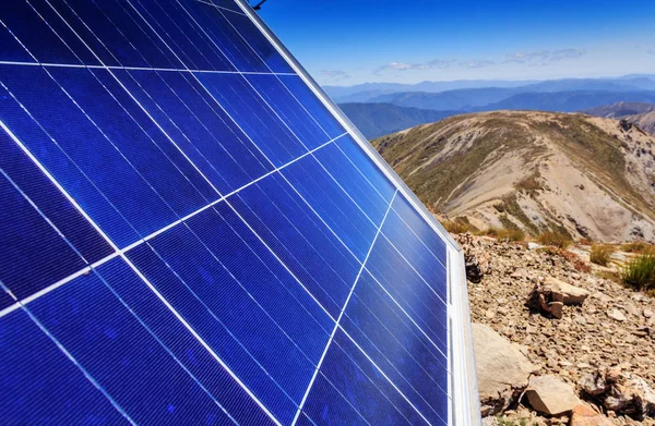 solar battery alternative enegry