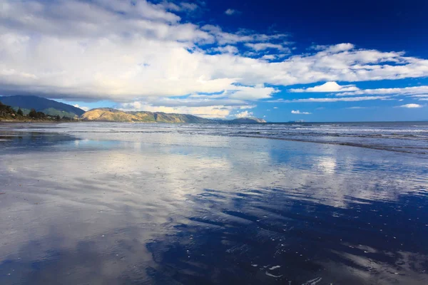 Hermoso paisaje marino. Ubicación: Nueva Zelanda — Foto de Stock