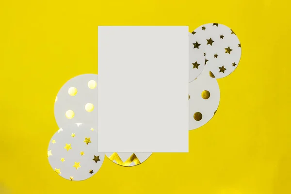 Paper Blank Gold White Festive Decorations Yellow Background Flat Lay — 图库照片