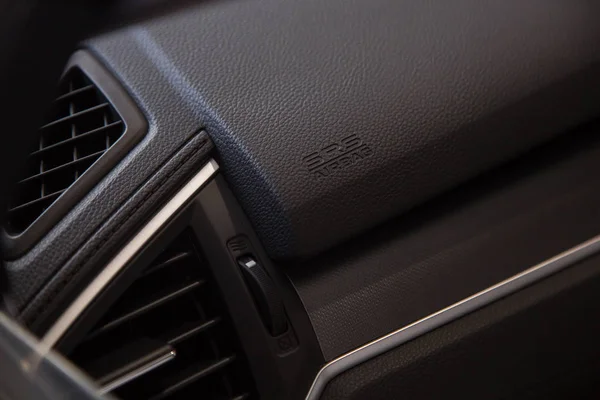 Arabada SRS hava yastığı simgesi