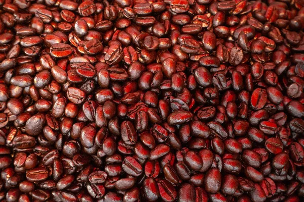Close up roasted coffee beans background — Stock Photo, Image