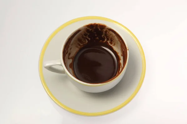 Zwarte koffie drinken — Stockfoto