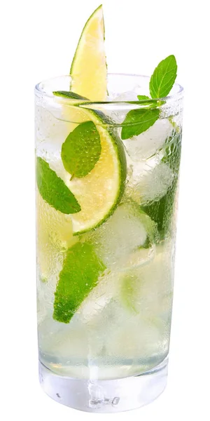 Mojito-Cocktail mit Limette und Minze isoliert — Stockfoto