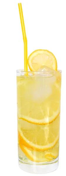 Limonada com cubos de gelo — Fotografia de Stock