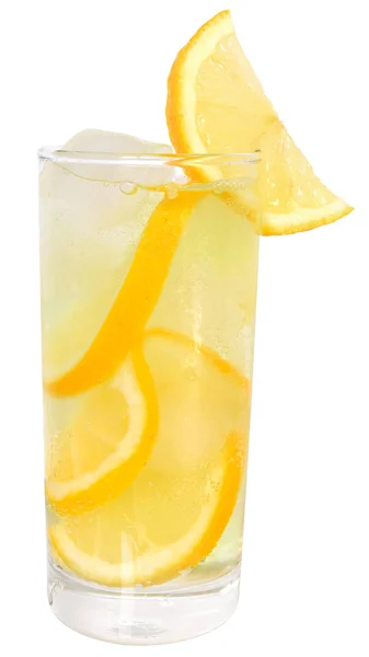加冰块的柠檬水 — 图库照片