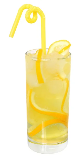 Limonade mit Eiswürfeln — Stockfoto