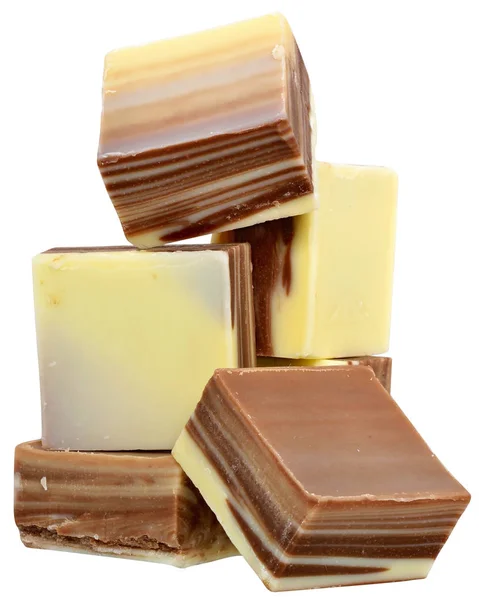 Cubos de chocolate preto e branco isolados — Fotografia de Stock
