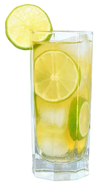 Mojito-Cocktail mit Limette isoliert — Stockfoto