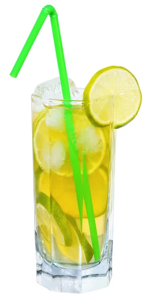 Mojito cocktail met limoen en stro drinken geïsoleerd — Stockfoto