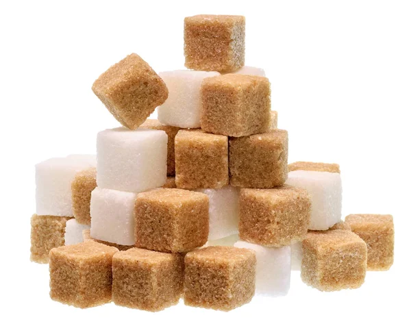 Kawałki cukru na białym tle. — Zdjęcie stockowe
