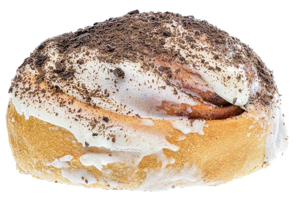 Dolce panino con zucchero a velo e gocce di cioccolato — Foto Stock