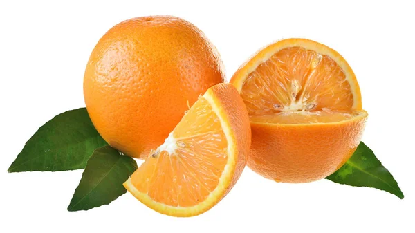 Rebanada Naranja Con Hoja Aislada Sobre Fondo Blanco —  Fotos de Stock