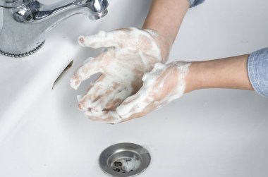 sabun suyu waboathroom Çin insanlar coronavirüs virüs el 