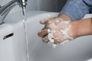 sabun suyu waboathroom Çin insanlar coronavirüs virüs el 