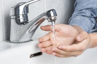 sabun suyu waboathroom Çin insanlar coronavirüs virüs el 